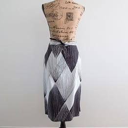 Long reversible wrap skirt – sz 12
